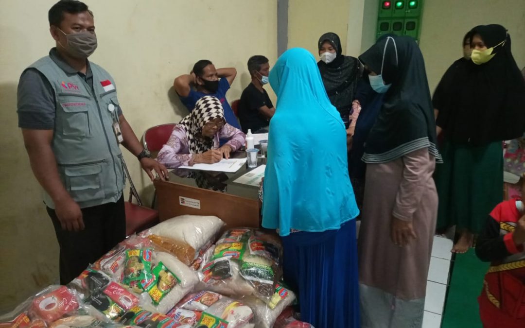 PYI Salurkan 110 Paket Sembako Bagi Yatim Dhuafa Bogor dan Sukabumi Jawa Barat