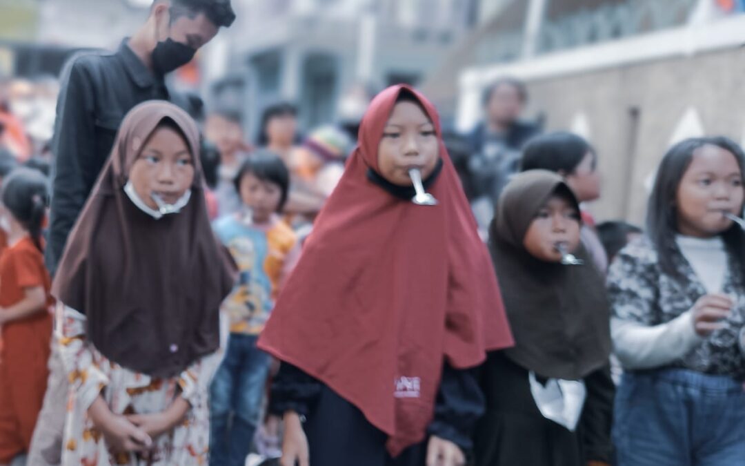Asrama Yatim Meriahkan HUT RI Bersama Warga Sekitar Asrama Yatim Cabang Bandung