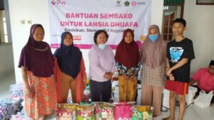 Penyaluran Bantuan di Sekitar Asrama Yatim Cabang Kledokan, Sleman, Yogyakarta