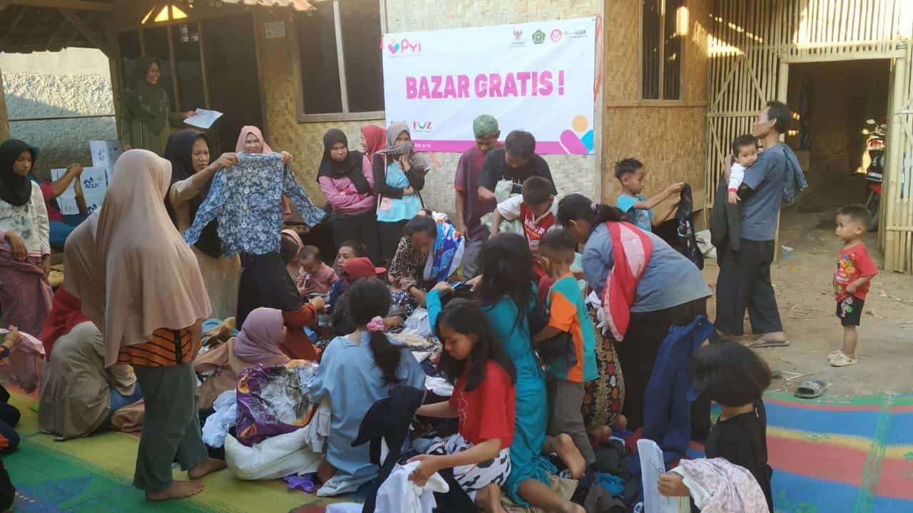 Kegiatan Bazar Gratis oleh Laznas PYI di Kampung Ciseureuh, Cicalengka